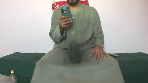 Amir online show from 12-04-25, 11:41