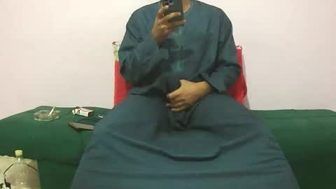 Amir online show from 01-12-26, 03:28