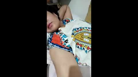 amira2025 online show from 05-10-26, 06:13