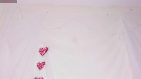 amira_princesswc online show from 04-21-26, 01:42