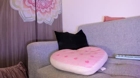 AMIIRA online show from 01-29-25, 12:12