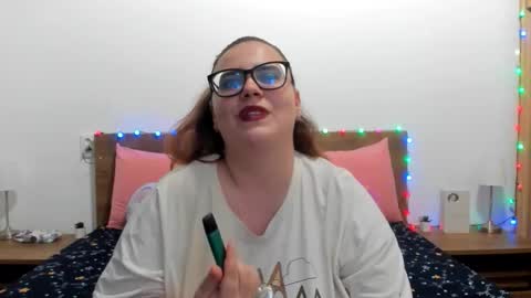 Amira Vyxen online show from 01-14-26, 10:58