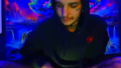 amiri_sweater online show from 12-14-25, 10:31