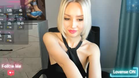 Snapshot of amiwong chatting on 11-07-25, 03:28 amiwong online show from 11-07-25, 03:28