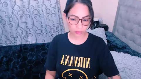 Snapshot of ammanda_ chatting on 02-21-25, 11:32 diana online show from 02-21-25, 11:32