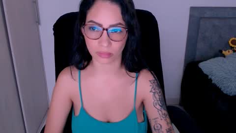 Snapshot of ammanda_ chatting on 10-15-25, 11:49 diana online show from 10-15-25, 11:49