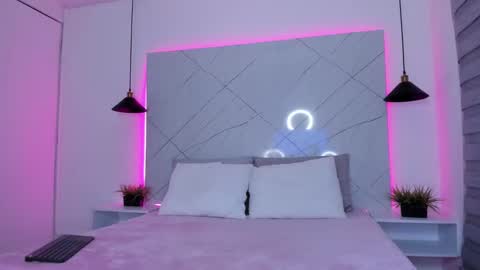 Snapshot of ammy_camm chatting on 02-11-25, 04:11 Ammy  online show from 02-11-25, 04:11