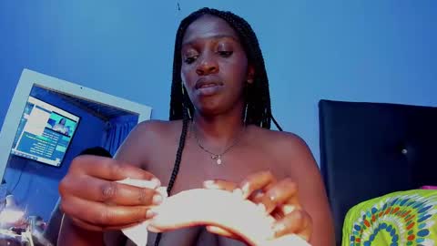 Snapshot of ammy_dams chatting on 02-07-25, 02:19 Lore online show from 02-07-25, 02:19