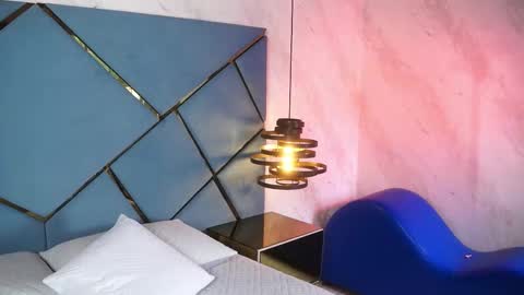 ammy durand online show from 03-18-26, 07:06