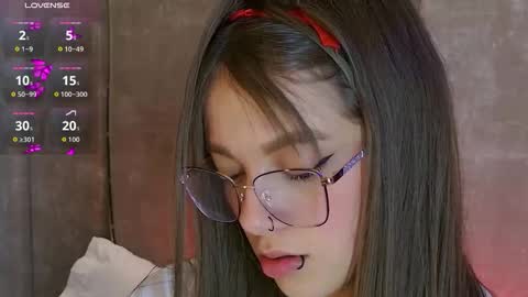 Ammy Jones online show from 11-19-25, 12:43