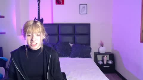 Amnesia online show from 10-08-25, 12:14