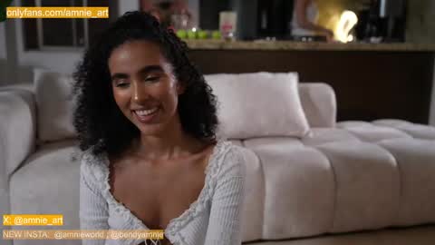 Snapshot of amnie_ chatting on 06-08-26, 10:21 RETURN 30TH 100 explicit on online show from 06-08-26, 10:21