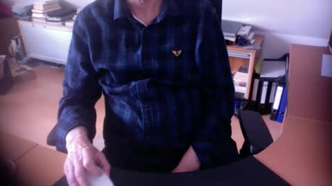 Amor2200 online show from 03-18-26, 03:04