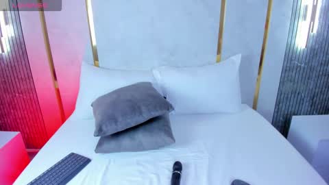 Tefy online show from 11-28-25, 03:09