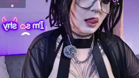 amore online show from 05-15-26, 12:50