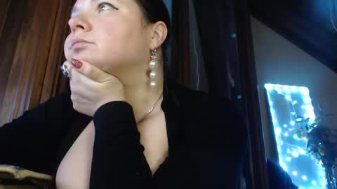 Snapshot of amorelara chatting on 12-05-24, 01:17 amorelara online show from 12-05-24, 01:17