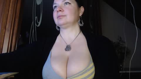 Snapshot of amorelara chatting on 01-28-25, 04:50 amorelara online show from 01-28-25, 04:50