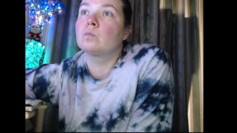 Snapshot of amorelara chatting on 10-22-25, 11:43 amorelara online show from 10-22-25, 11:43