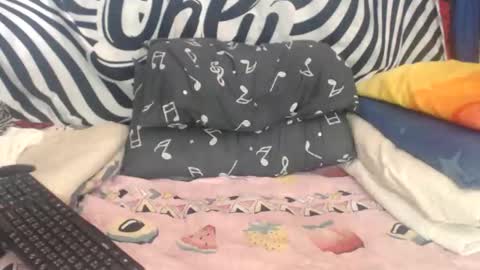 Amuy online show from 02-10-26, 05:11