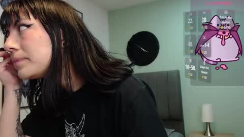 Amy 3 online show from 02-25-26, 04:33