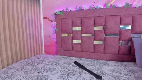 Snapshot of amy__rose_ chatting on 10-22-25, 03:07 amy__rose_ online show from 10-22-25, 03:07