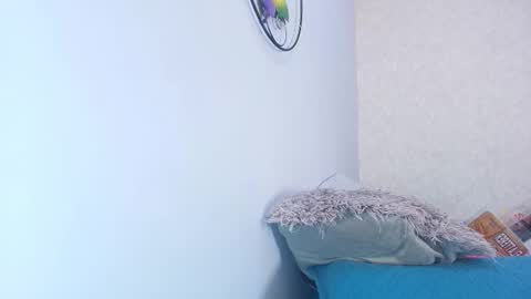 Snapshot of amy__wats0n chatting on 10-20-25, 07:03 amy__wats0n online show from 10-20-25, 07:03