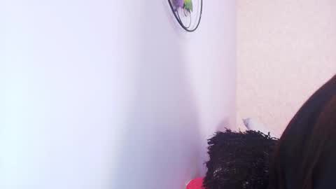 Snapshot of amy__wats0n chatting on 10-24-25, 07:10 amy__wats0n online show from 10-24-25, 07:10