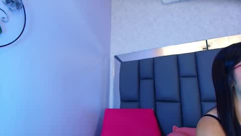 amy__wats0n online show from 04-22-26, 07:15