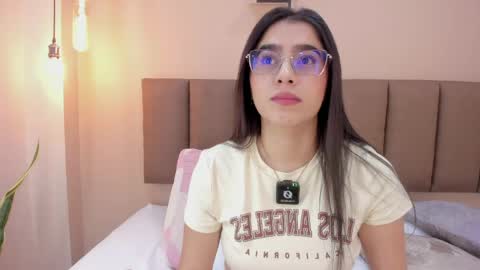 amy__wats0n online show from 05-25-26, 07:31