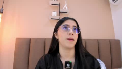 amy__wats0n online show from 06-02-26, 07:05