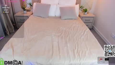 AmyGMT 2 Mon-Sun  0300am-0900am  online show from 09-24-25, 08:17