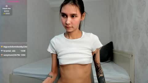 Amy online show from 09-25-25, 01:42