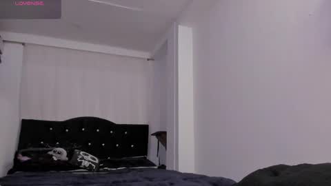 Amy online show from 06-05-26, 02:23