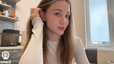 Snapshot of amy_chill chatting on 02-13-25, 09:41 Amy Chill online show from 02-13-25, 09:41