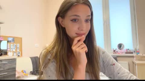 Amy Chill online show from 03-05-26, 09:38