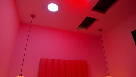 Snapshot of amy_ferreira chatting on 11-30-25, 07:07 Aleja online show from 11-30-25, 07:07