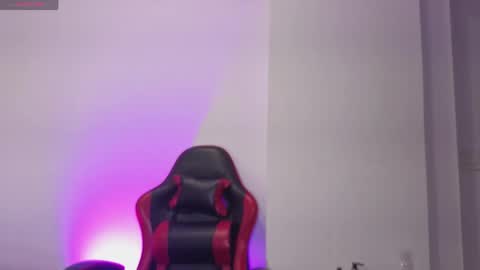 Amy online show from 05-30-26, 02:58