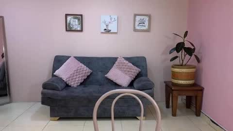 Snapshot of amy_lovelydoll chatting on 09-19-25, 07:47 Amy online show from 09-19-25, 07:47