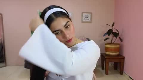 Snapshot of amy_lovelydoll chatting on 09-20-25, 08:10 Amy online show from 09-20-25, 08:10