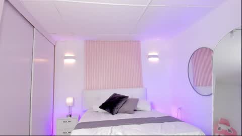 Emily online show from 12-05-24, 12:33