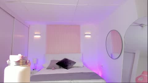 Emily online show from 12-27-24, 05:05