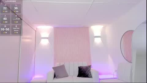 Emily online show from 02-14-25, 01:51