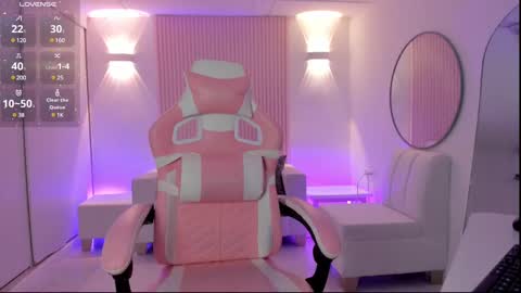 Emily online show from 02-26-25, 03:41