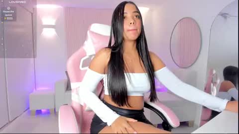 Emily online show from 02-26-25, 06:43