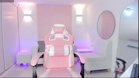 Emily online show from 02-27-25, 01:17