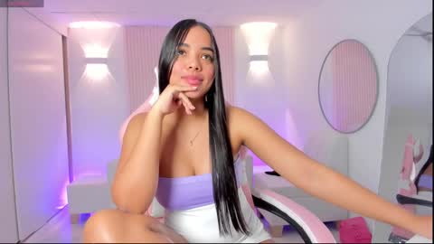 Emily online show from 03-08-25, 05:33