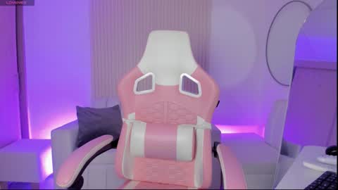 Emily online show from 10-10-25, 02:05