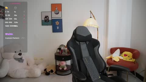 Daniela M online show from 03-08-25, 08:35