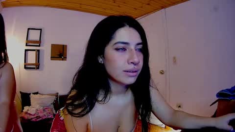 Snapshot of amy_swan09 chatting on 01-27-25, 04:11 Amy online show from 01-27-25, 04:11