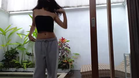 girl next door named Amy online show from 02-26-25, 05:31